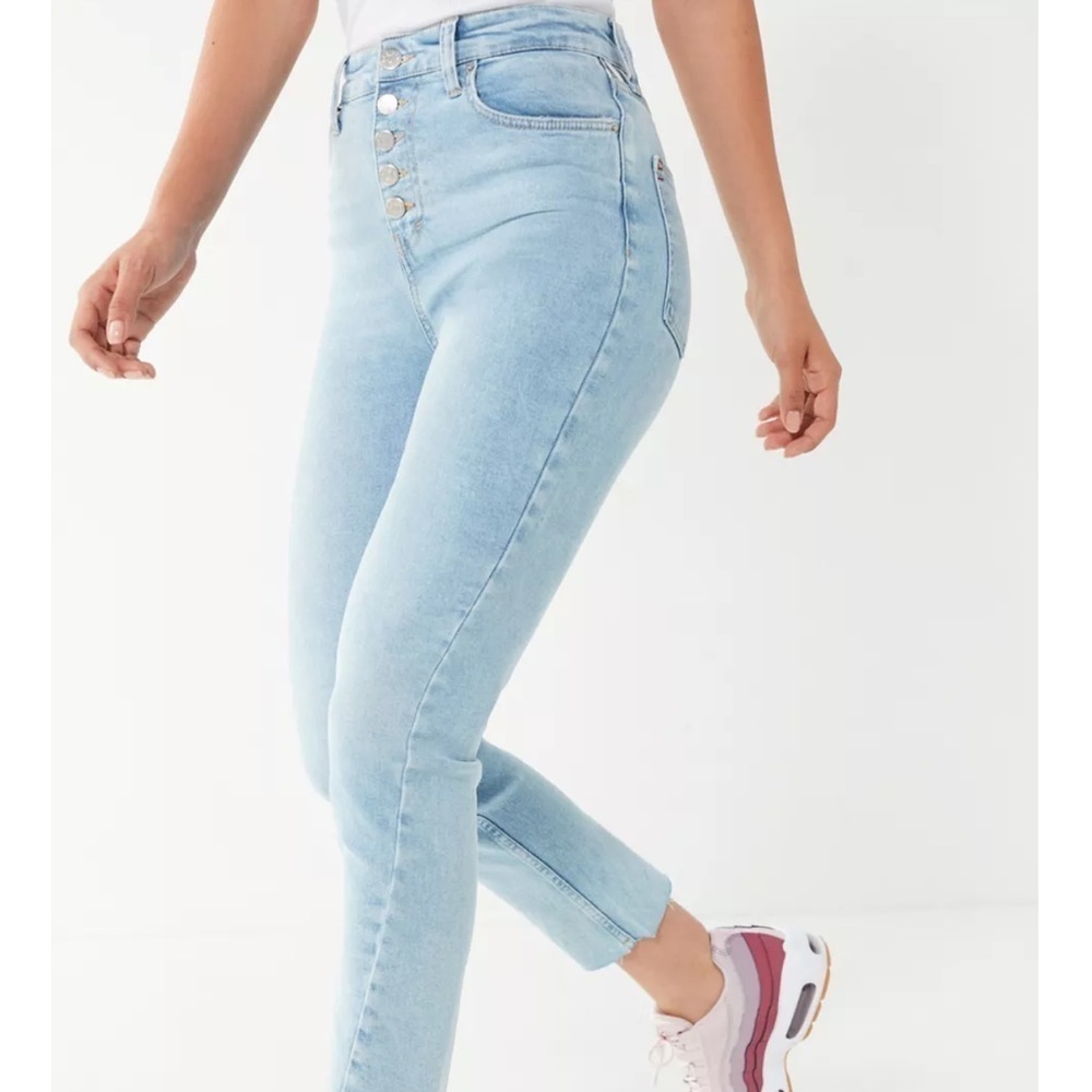 BDG Girlfriend High-Rise Jean – Striped Yoke - Picture 9 of 9